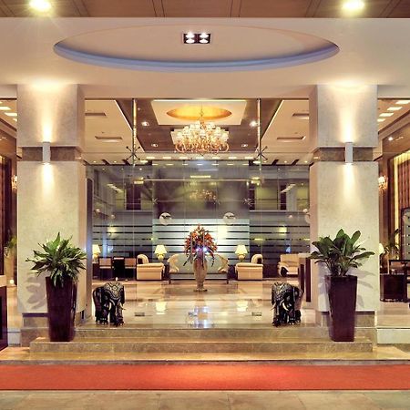 Fortune Jp Palace, Mysore - Member Itc Hotels' Group Экстерьер фото Lobby