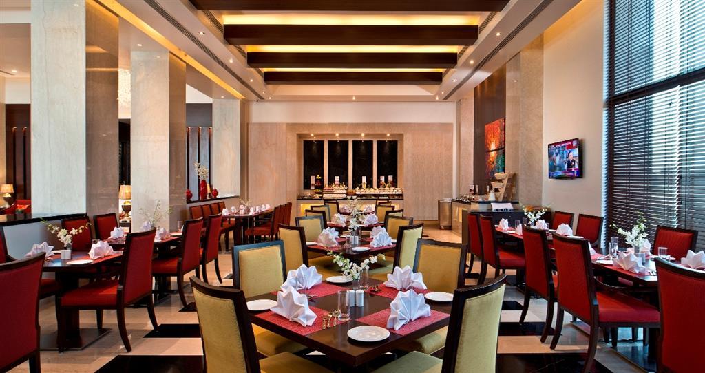 Fortune Jp Palace, Mysore - Member Itc Hotels' Group Ресторан фото The Park, New Delhi