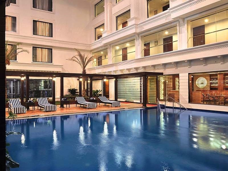 Fortune Jp Palace, Mysore - Member Itc Hotels' Group Экстерьер фото The pool at the hotel