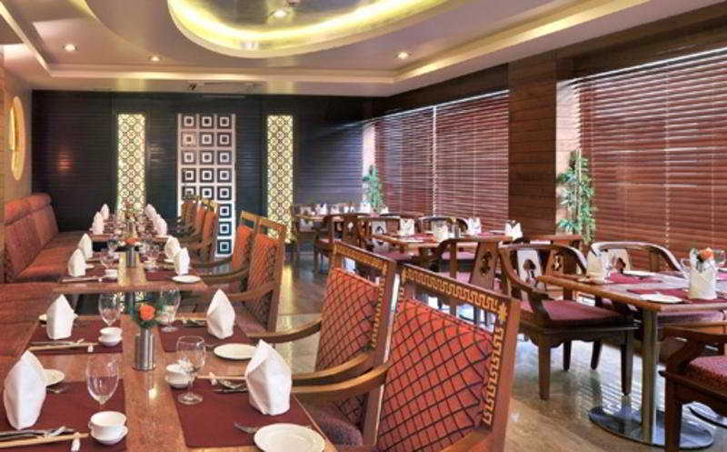 Fortune Jp Palace, Mysore - Member Itc Hotels' Group Экстерьер фото The restaurant